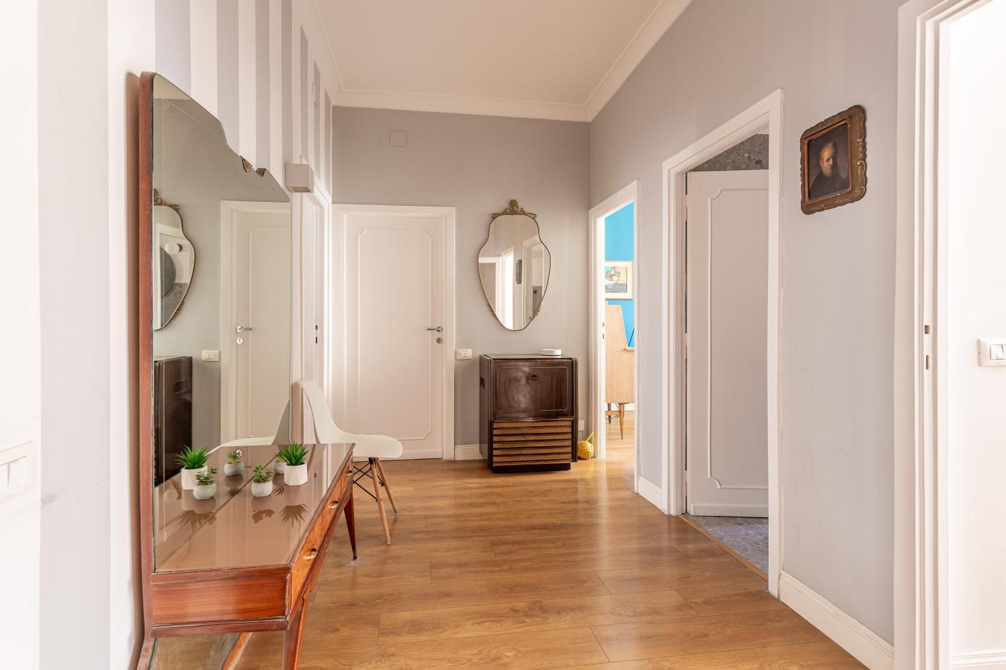 Iflat Charming Vintage In Esquilino Apartment *