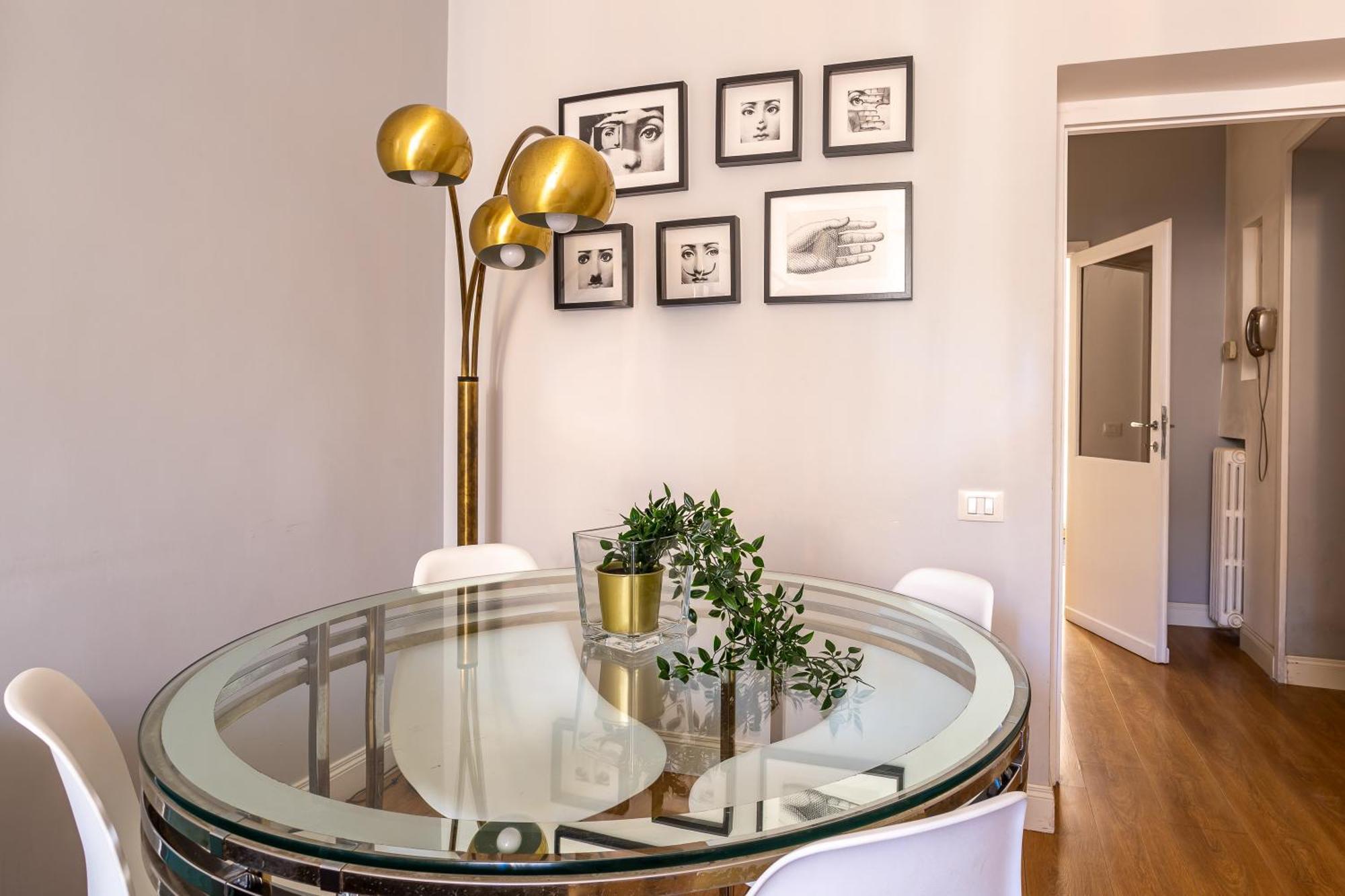 Apartment Iflat Charming Vintage In Esquilino *